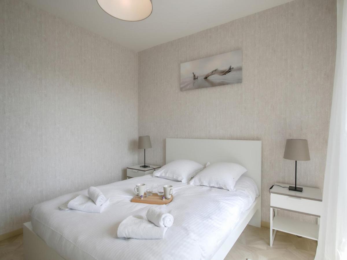 Apartamento Le Greement - Appt Vue Sur Le Port Courseulles-sur-Mer Exterior foto